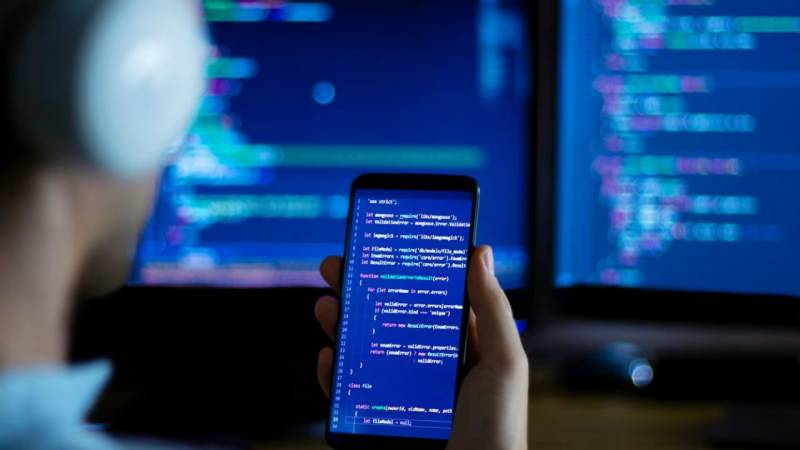 Node.js赋能马边彝族软件开发：解锁企业业务增长的核心引擎